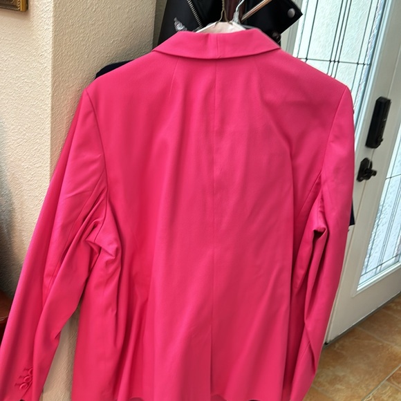 Talbots sz 20 hot pink blazer. - Picture 2 of 3